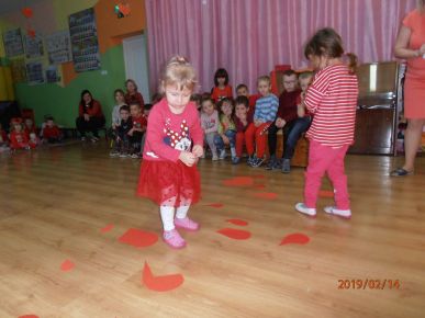 WALENTYNKI W NASZYM PRZEDSZKOLU