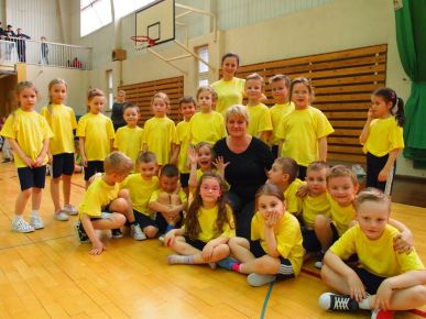 Wiosenne zawody sportowe, w których uczestniczyły nasze Wiewióreczki