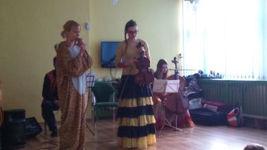 Koncert muzyczny pt. "Przygoda na leśnej polanie"